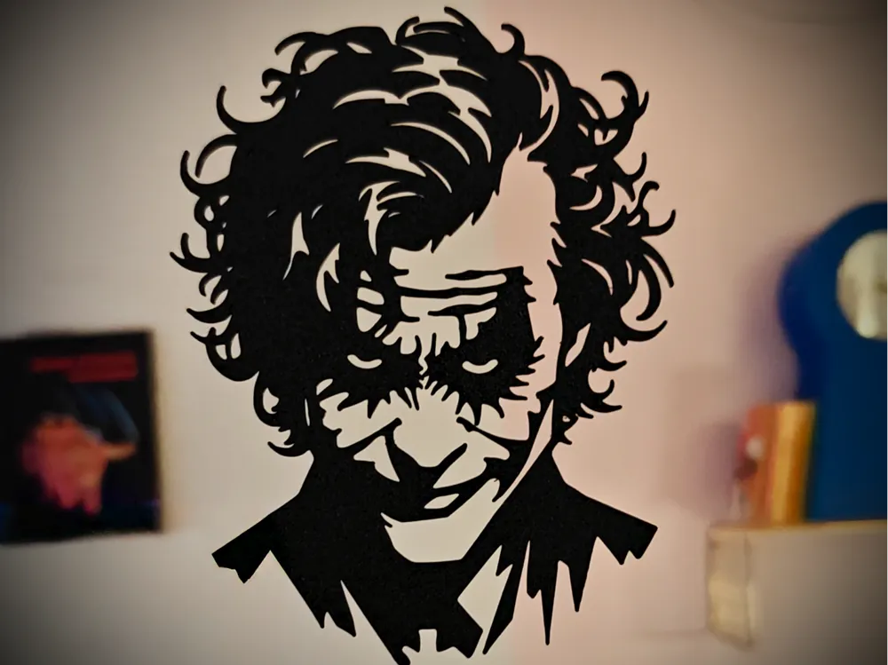 Cutout de dragón